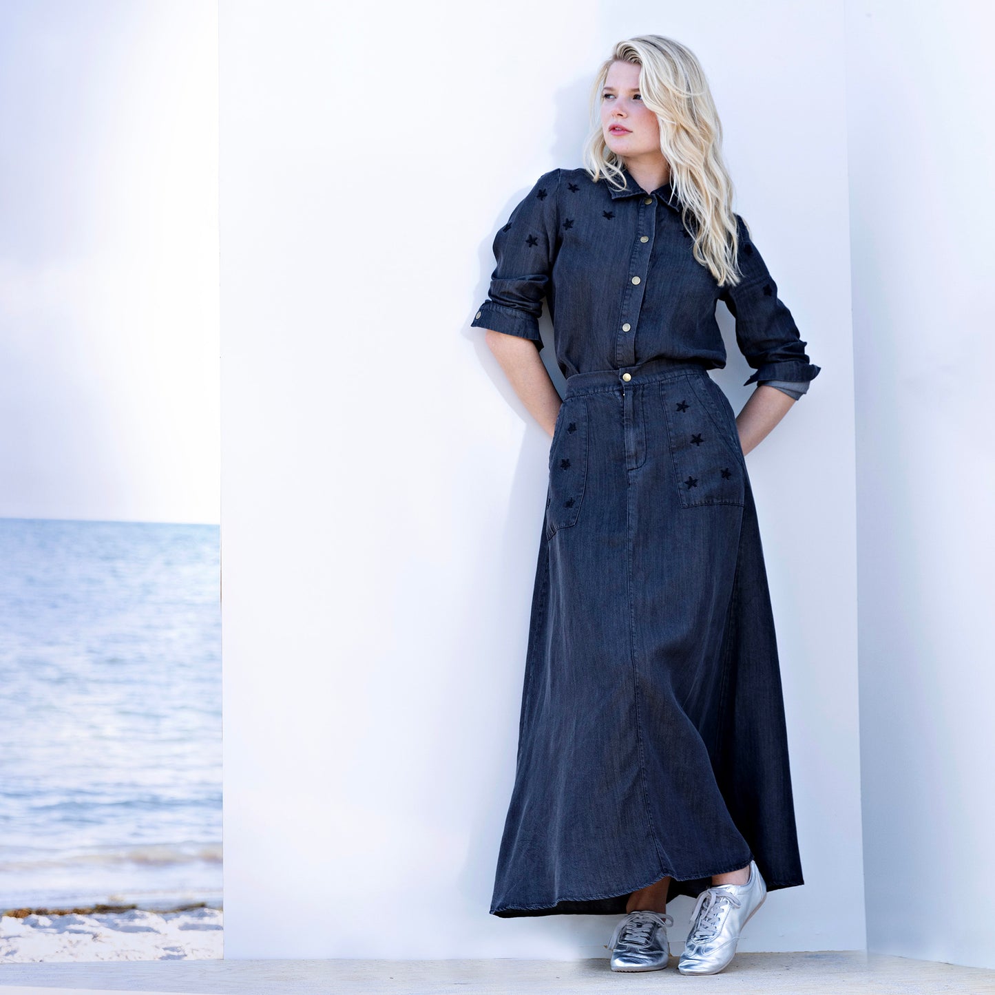 Tencel Star Shirt IN: Black Denim