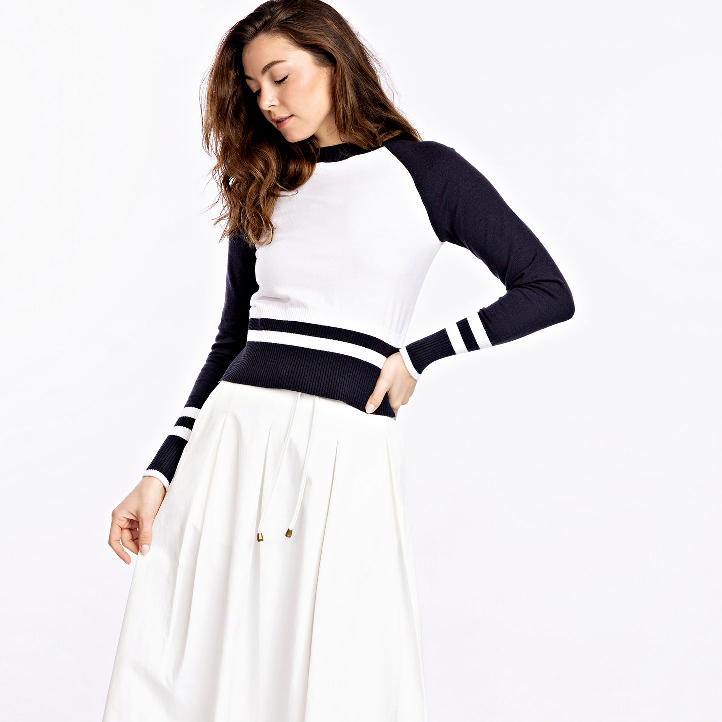 Varsity Crew Sweater IN:Black White