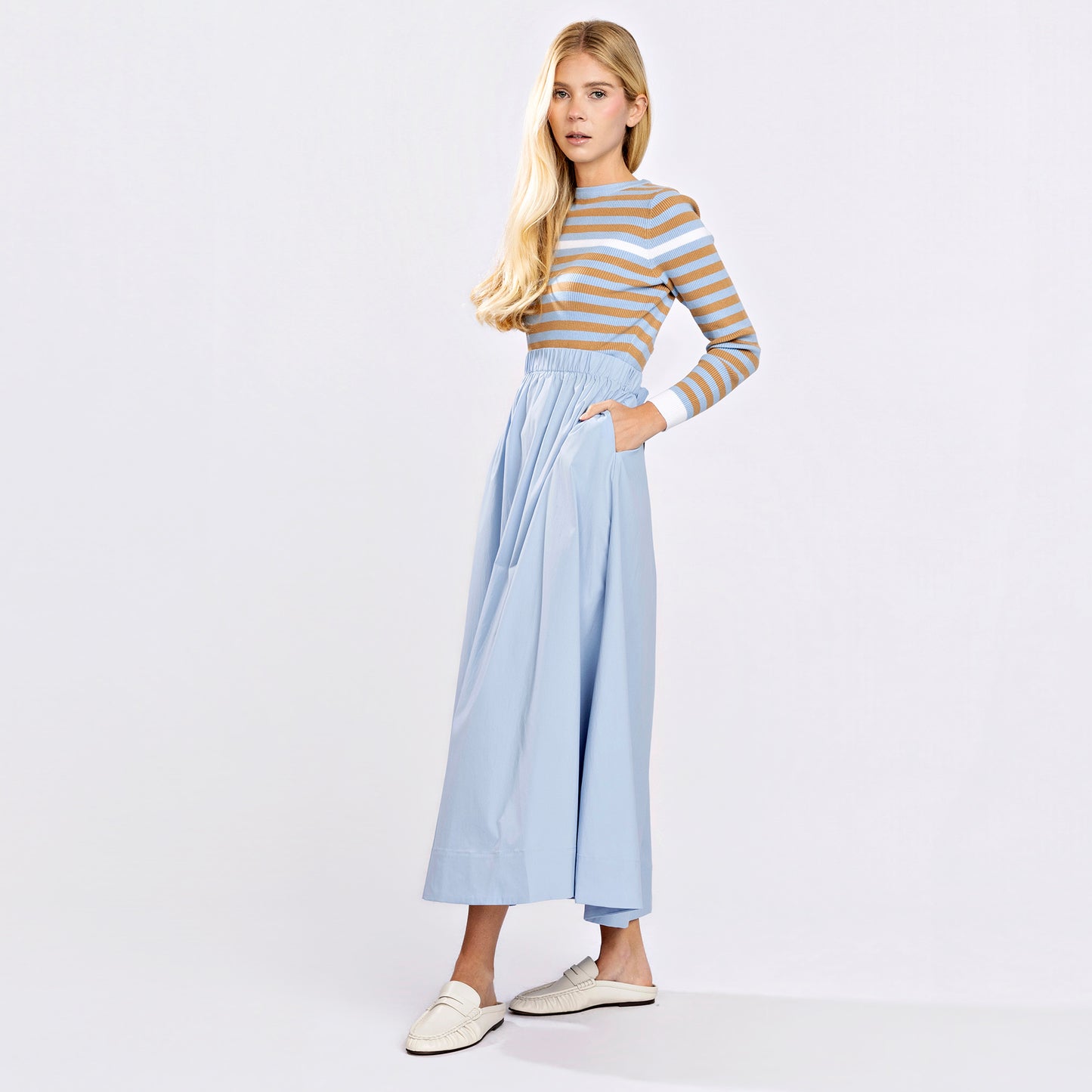 Midtown Skirt IN:Light Blue