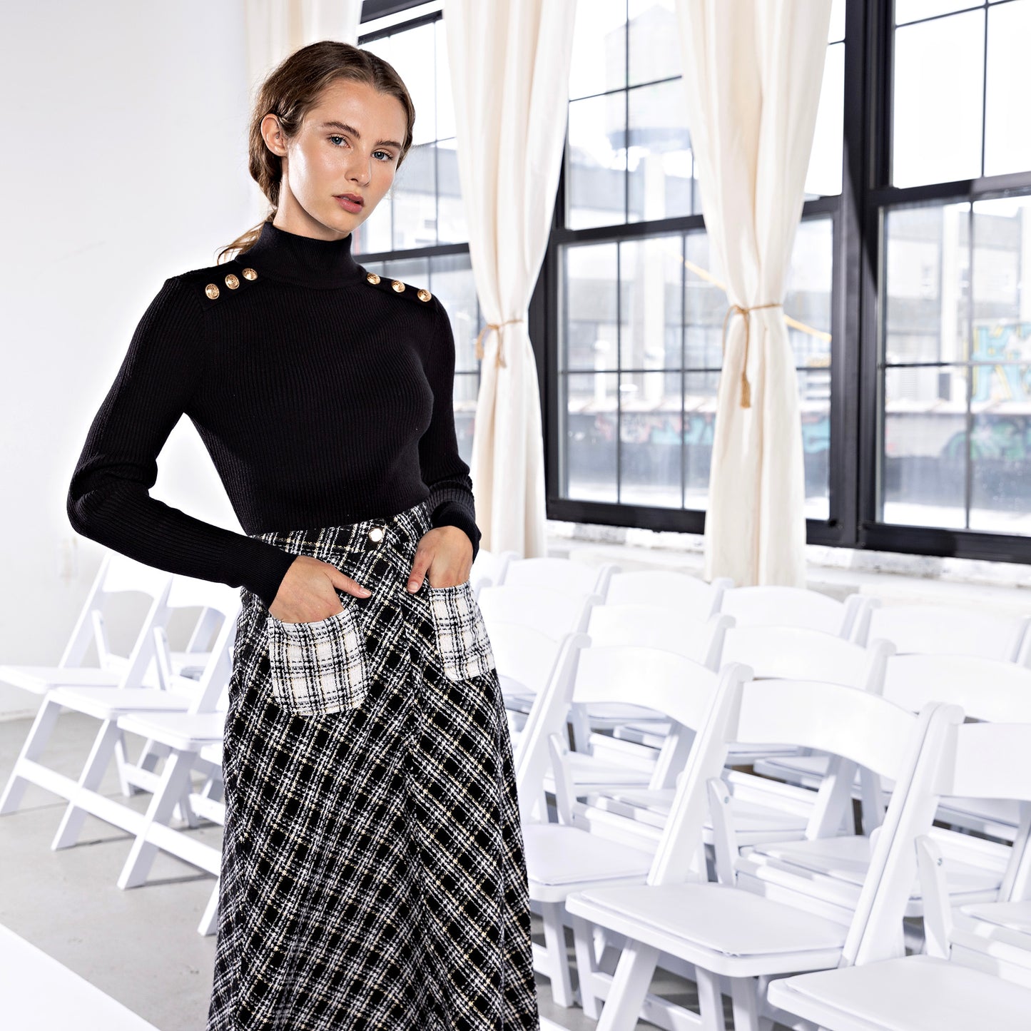 Tweed Skirt IN: Black/White