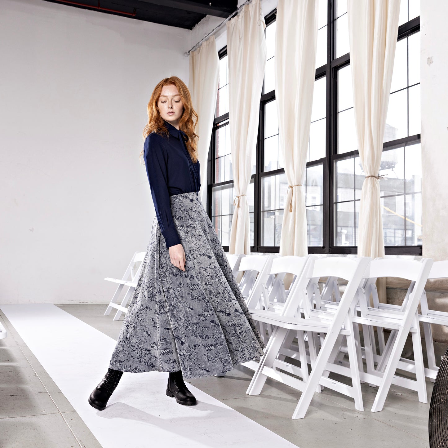 Seamed Velvet Skirt IN: Grey